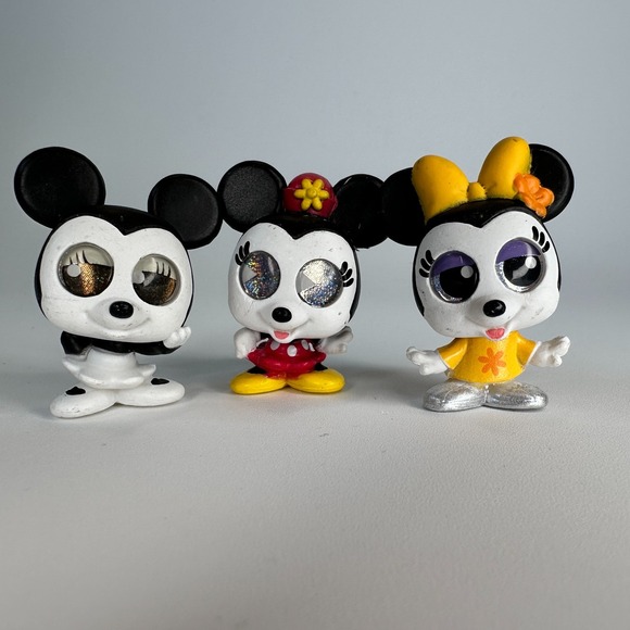 Disney Doorables Mickey Minnie & Friends Multi Series Lot of 16 Pixels Exclusive - Picture 9 of 9